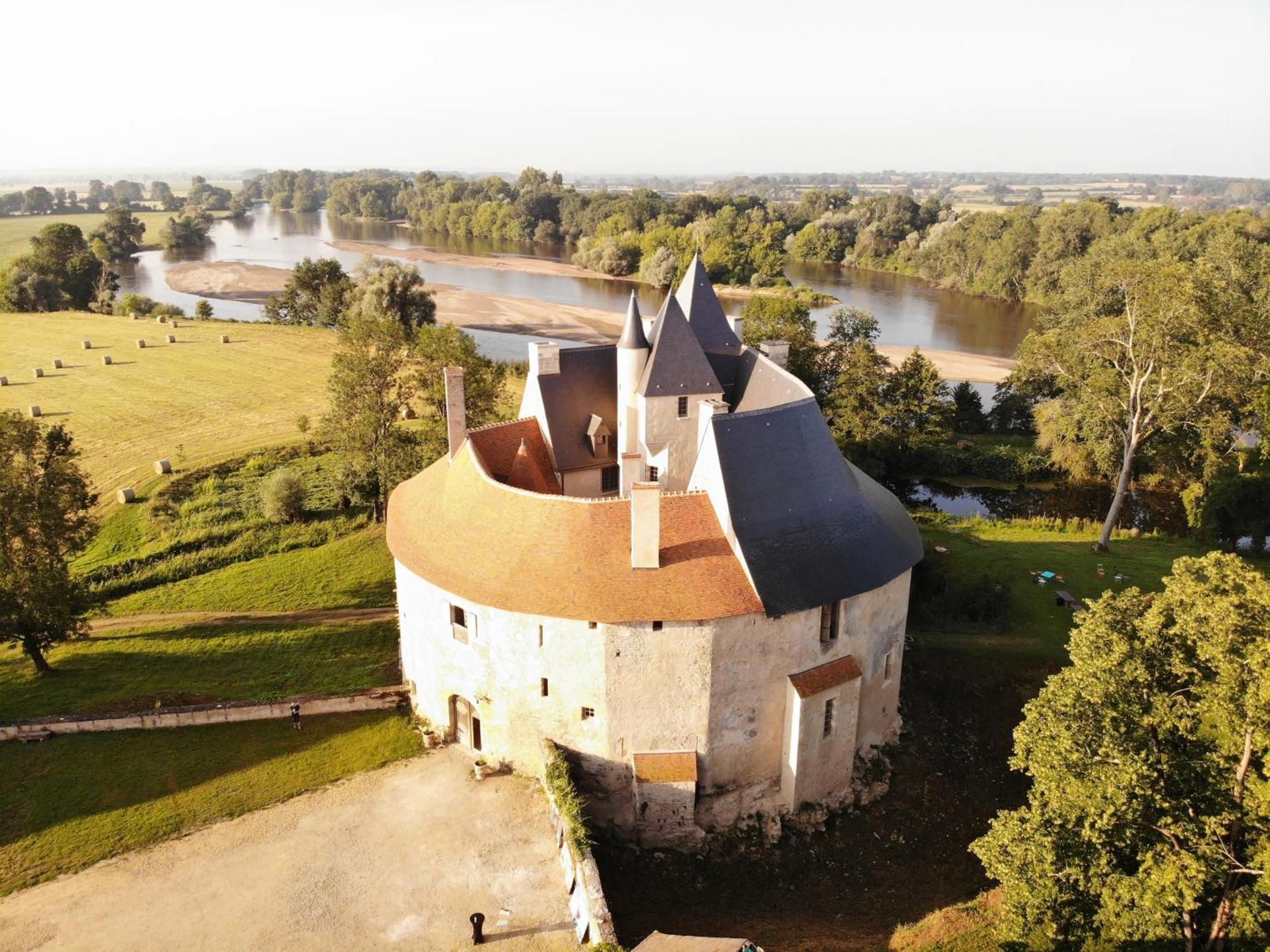 Chambre D'Hote, Chateau De Meauce Louise Et Marie Saincaize-Meauce Esterno foto